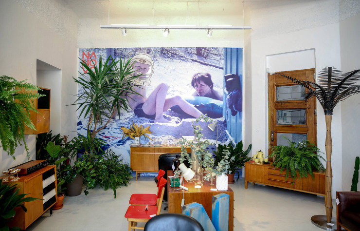 Le showroom Nanovo se focalise sur le mobilier du XXe siècle.