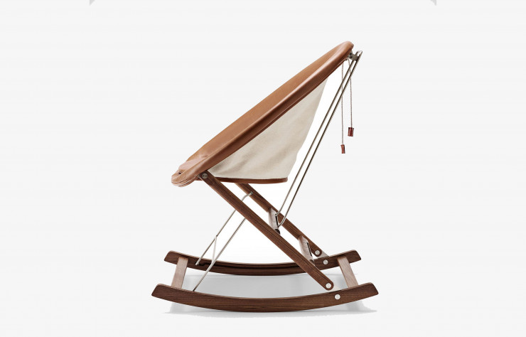Rocking-chair Nest signé Anker Bak pour Carl Hansen (2017).