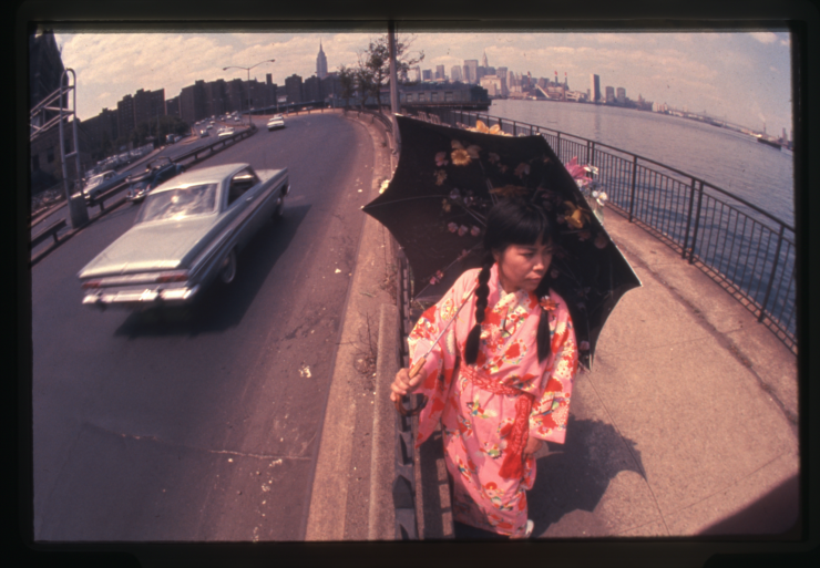 Walking Piece de Yayoi Kusama (1966).