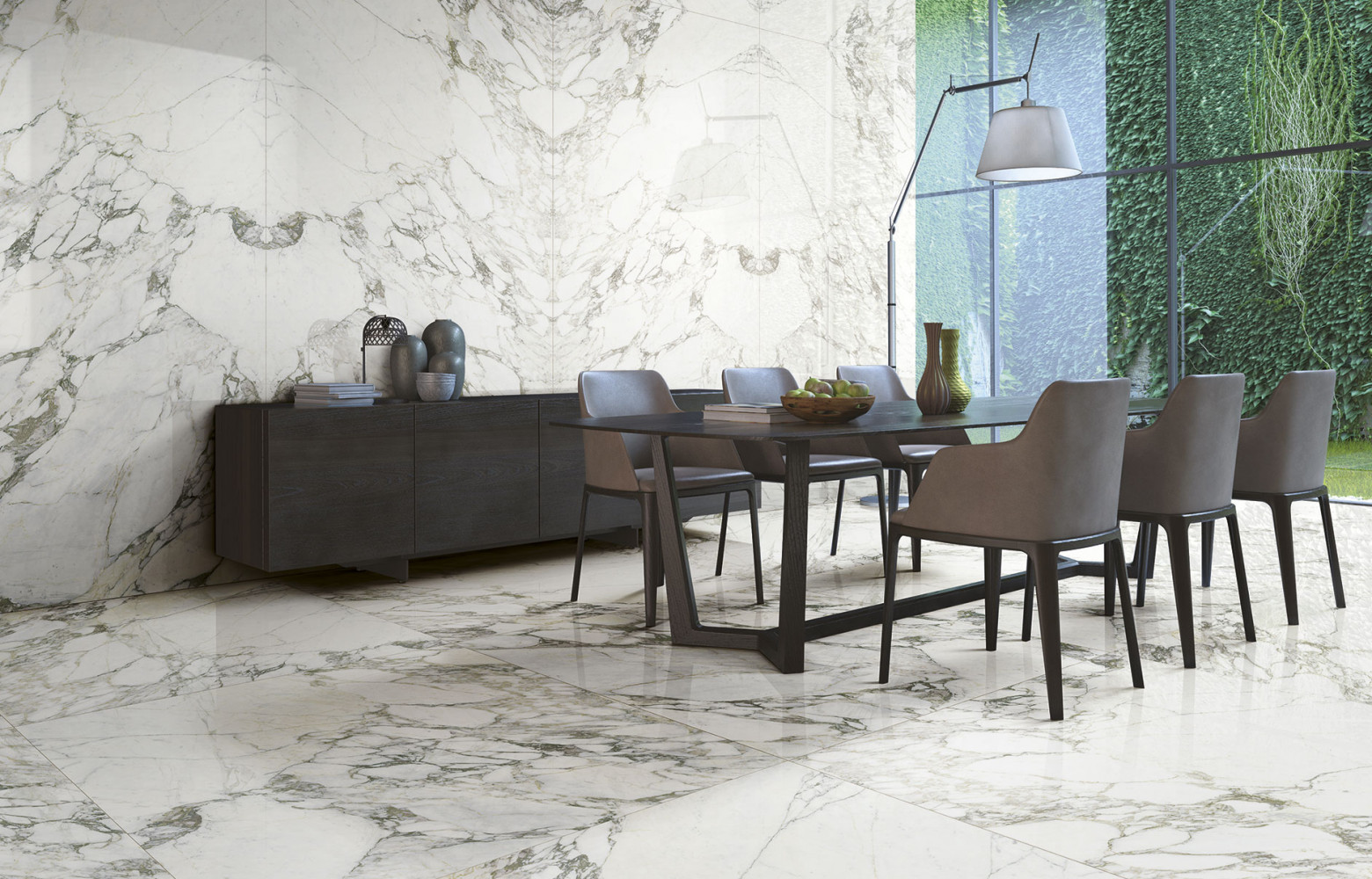 Grès cérame, motif marbre, collection « Max fine », 300 x 150 cm, finition Arabescato (FMG).