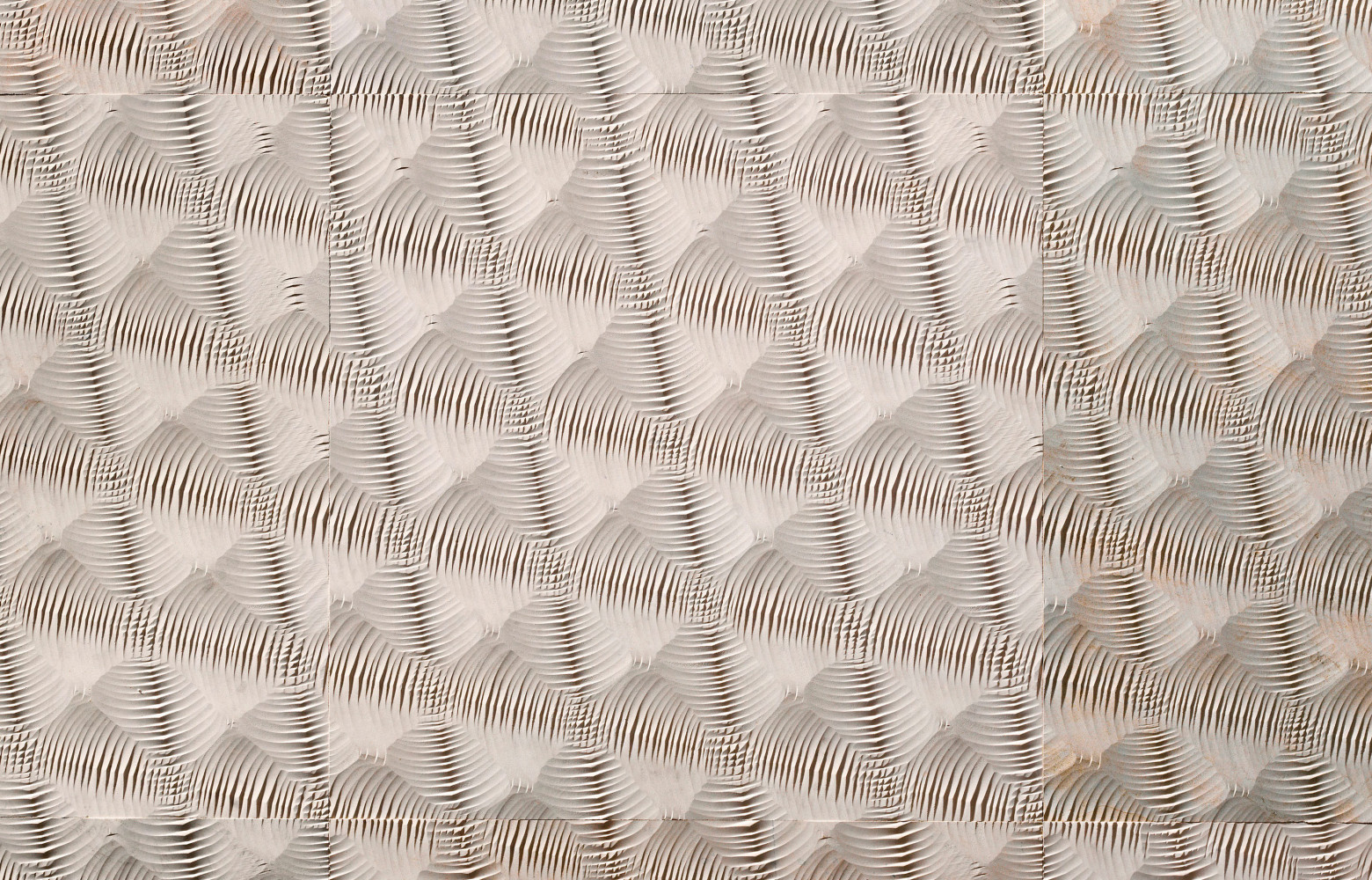 Marbre Tribale à effet maille tressée, collection « Cesello », design Raffaello Galiotto (Lithos Design Domino).