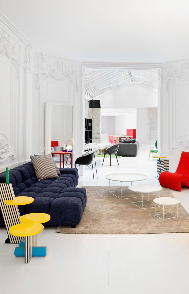 Les pièces de design résolument contemporaines font la part belle à la fantaisie..