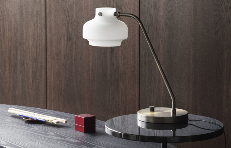Luminaire « Copenhagen » en version lampe de bureau.