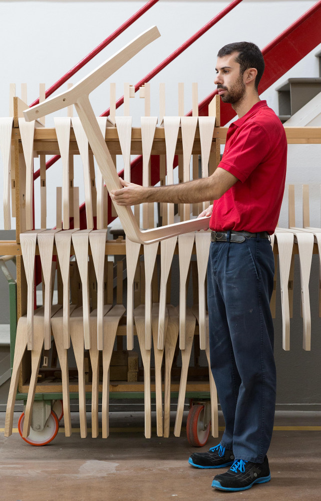 Bien que produits en série dans la menuiserie, tous les éléments font l’objet d’une attention particulière de...