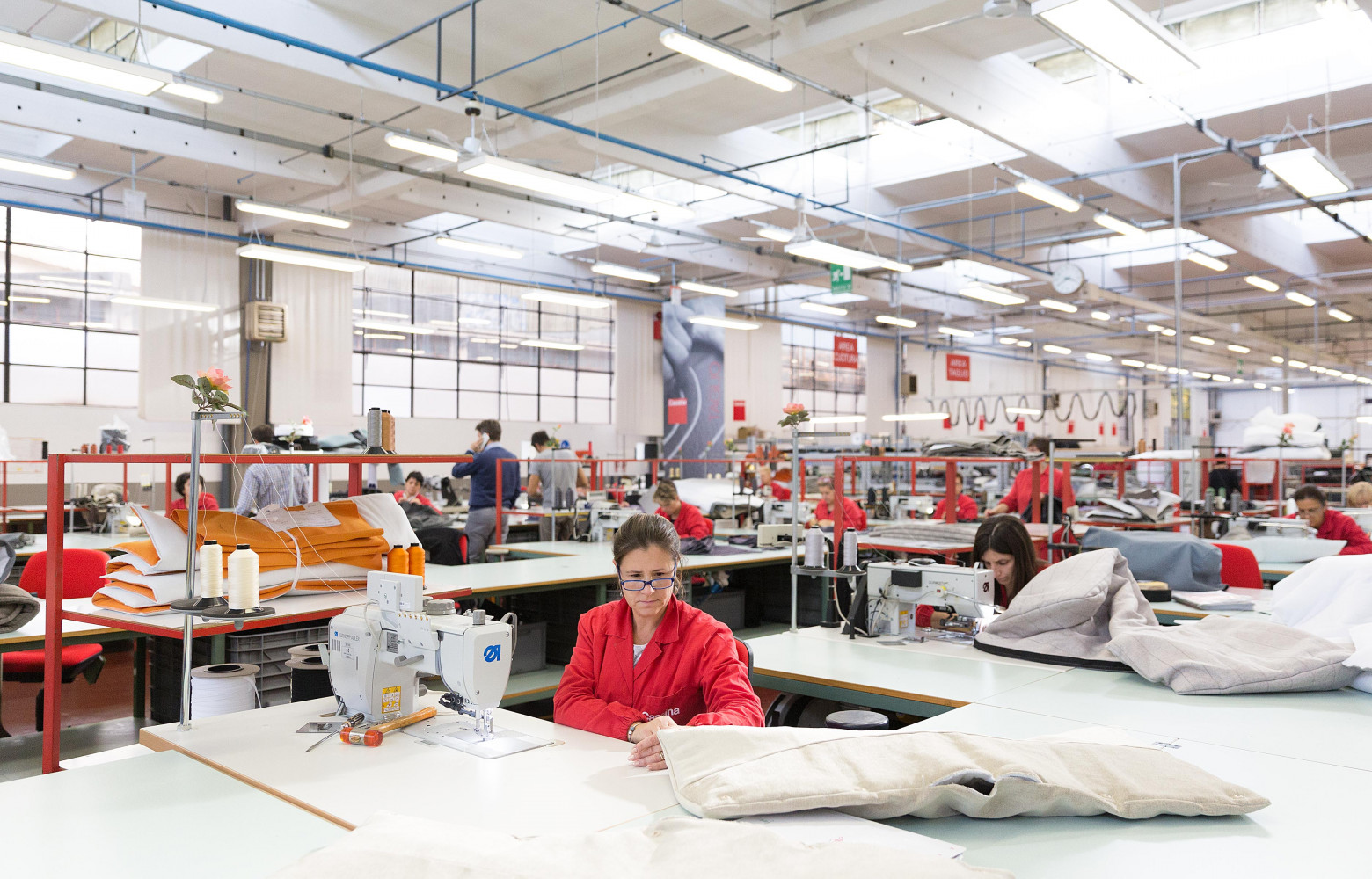 La confection, l’un des départements essentiels de l’usine de Meda.