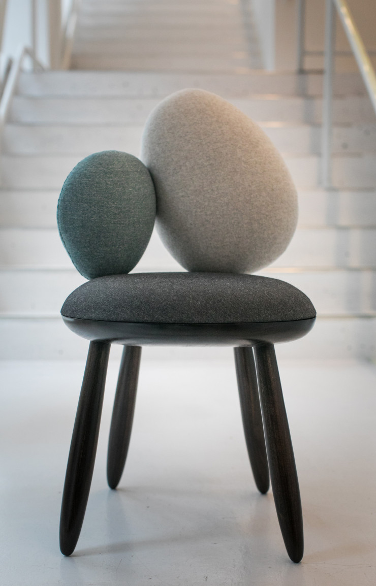 Chaise « Cairn » de Weiran Chen et George Plionis, 1er prix ex-aequo.