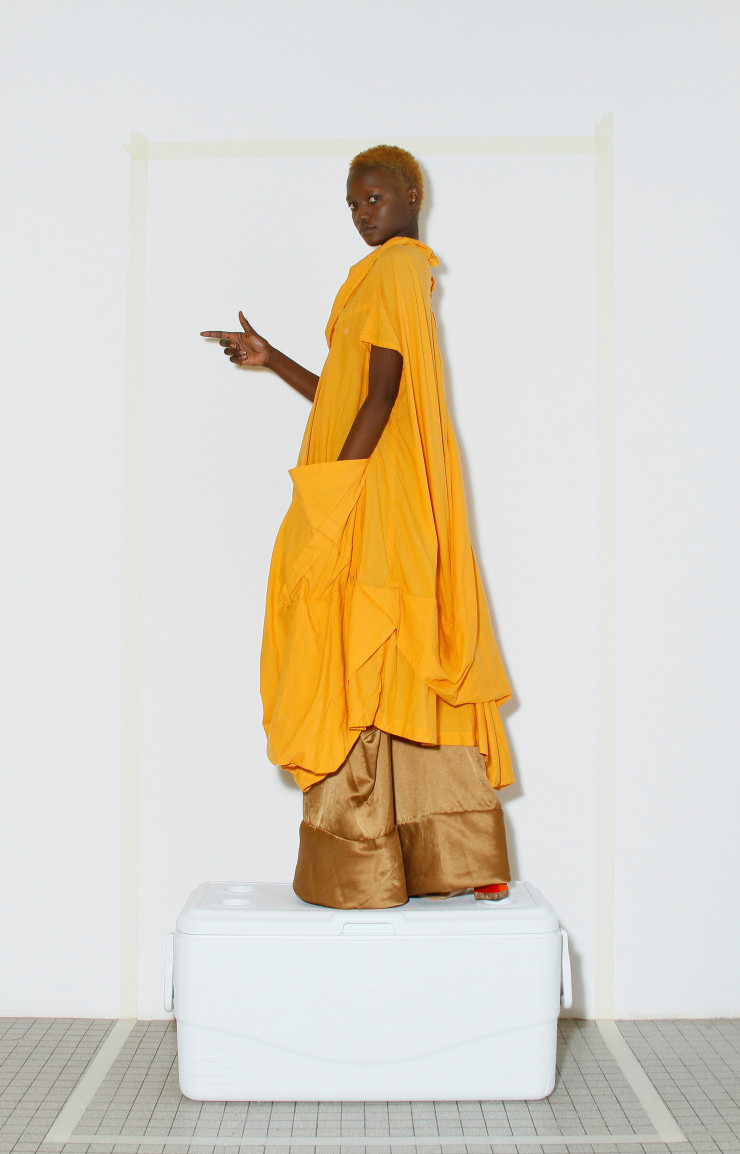 Silhouette de la collection printemps-été 2018 homme+femme.