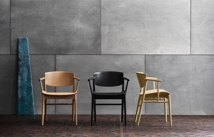 Chaises N01 de Nendo (Fritz Hansen, 2018).