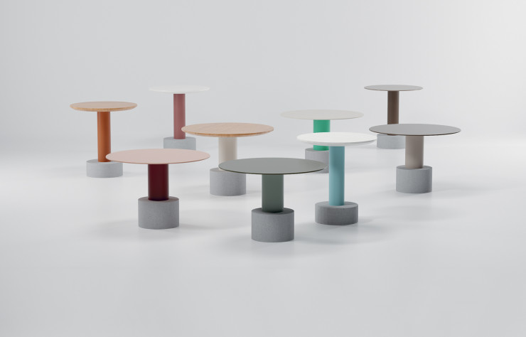 Tables « Roll » de Patricia Urquiola.