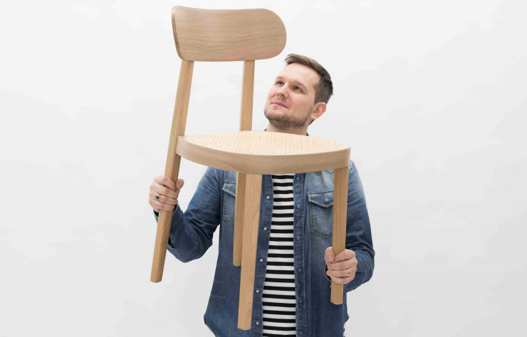 Chaise 118, l’assise Thonet réinterprétée par le designer Sebastian Herkner.