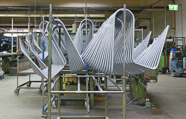 Une fois formées, les structures seront chromées ou laquées.