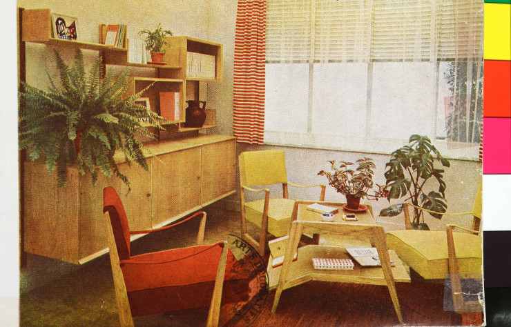Pièce de séjour d’un appartement de 4 pièces, Unité de voisinage, Sotteville-lès-Rouen de Marcel Lods (architecte) et Marcel Gascoin (décorateur).