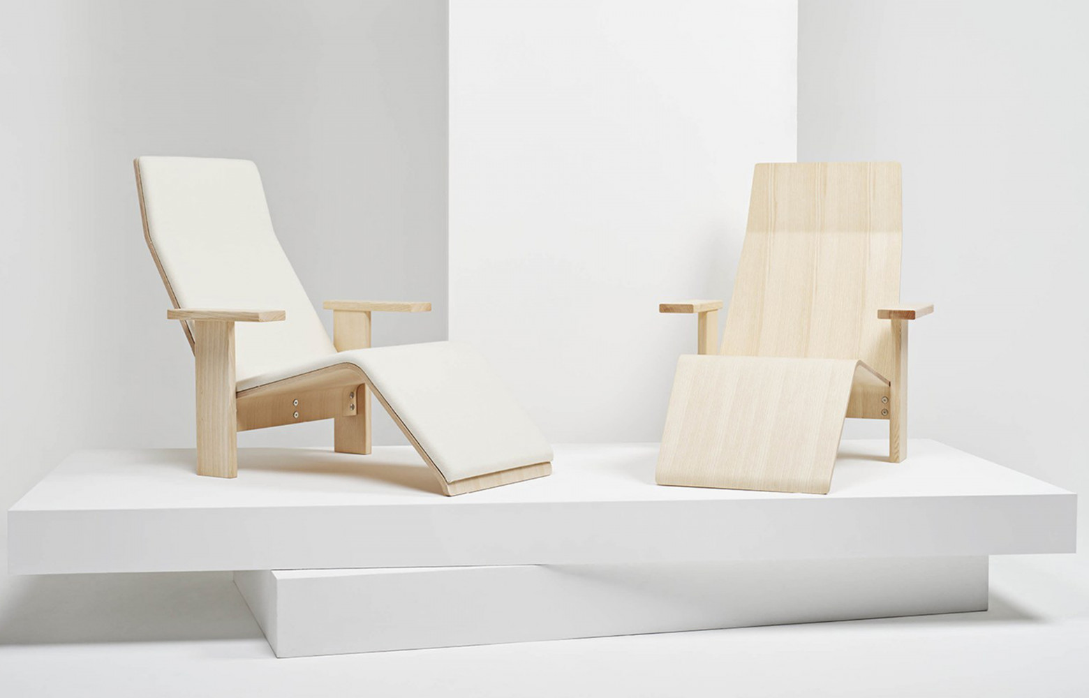 Quindici de Ronan et Erwan Bouroullec en frêne naturel (Mattiazzi), 1 500 €.