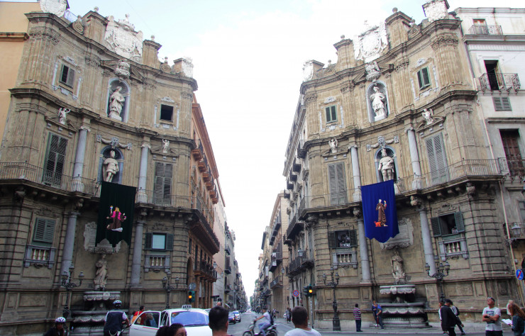 Dans le centre-ville de Palerme, œuvre de Matilde Cassani.