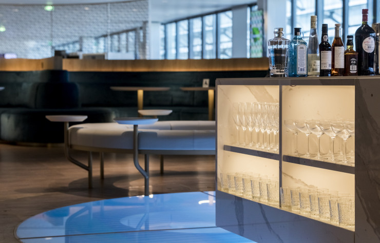 La carte des cocktails a été imaginée en collaboration avec l’Hôtel Lancaster des Champs-Elysées.