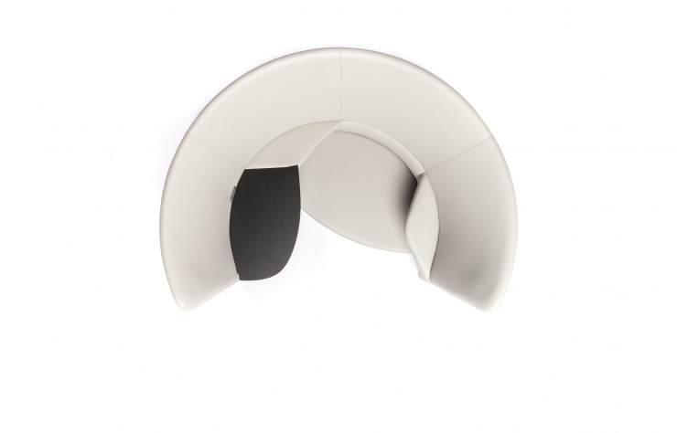 Fauteuil « Cove ».