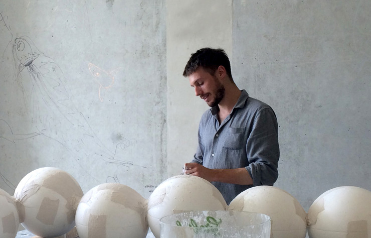 Le designer Arthur Hoffner.