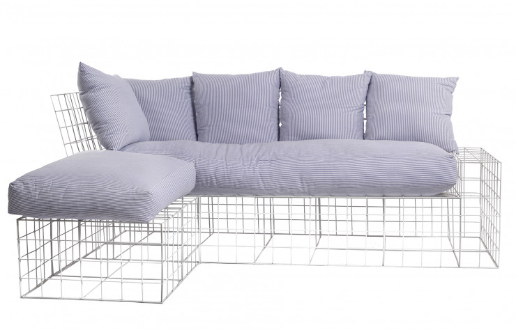 La banquette « Odhi », comme en lévitation.