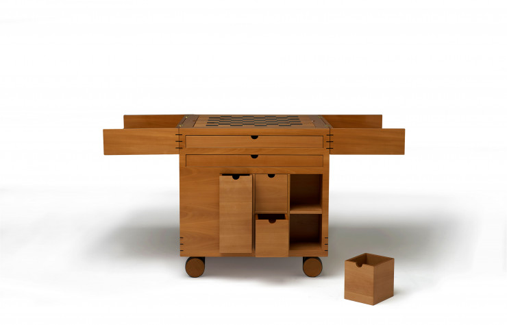 Table à jeu Enigmes à tics de Jean Nouvel.