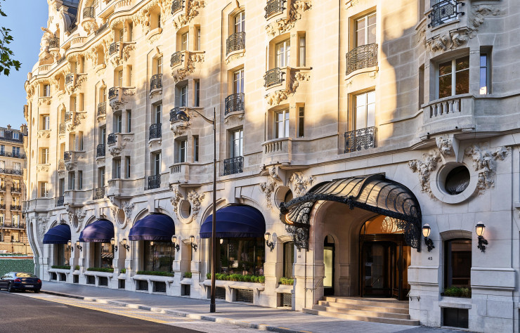 La façade de l’hôtel Lutetia, construite en 1910, a été restaurée à l’identique.