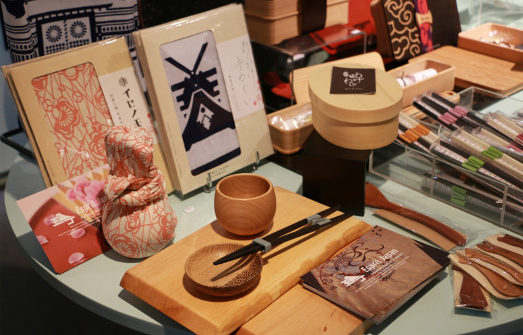 Graphisme, arts de la table, beauté, déco… Le pop-up présente une sélection variée.