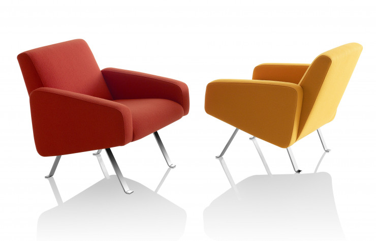 Fauteuils « 740 » de Joseph-André Motte.