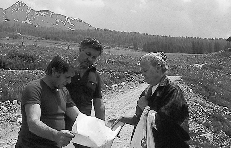 Bernard Taillefer, Roger Godino et Charlotte Perriand.