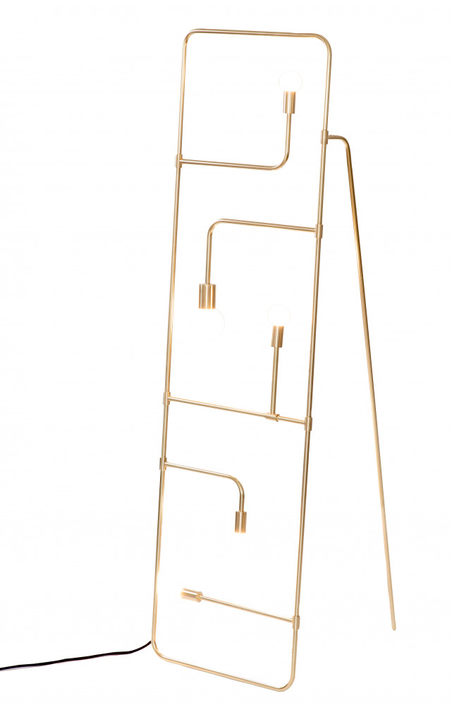 15/ Lampadaire Beaubien en laiton naturel, 5 208 €. Lambert & Fils chez Hyggelig.