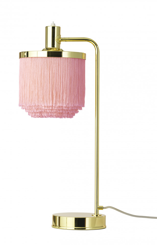 6/ Lampe de table Fringe à franges, design Hans-Agne Jakobsson, 449 €. Warm Nordic.