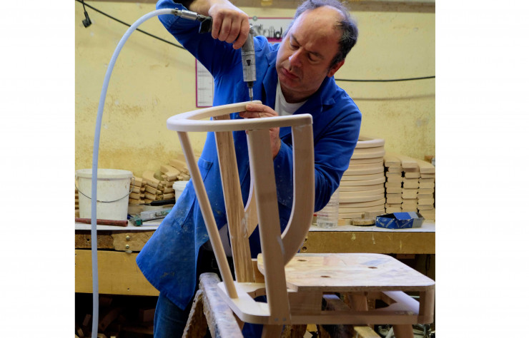 Rosello possède un savoir-faire précieux en matière d’ébénisterie…