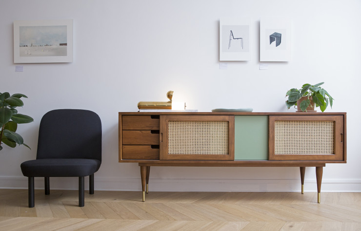 De l’autre coté du trottoir, le nouveau showroom exposer près de 90 % du catalogue Kann Design.
