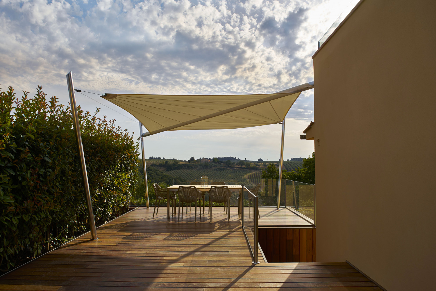 8. Sail Kheope, KE Outdoor Design Une toile ombragée, contre vents et soleil. Adaptée à la maison...