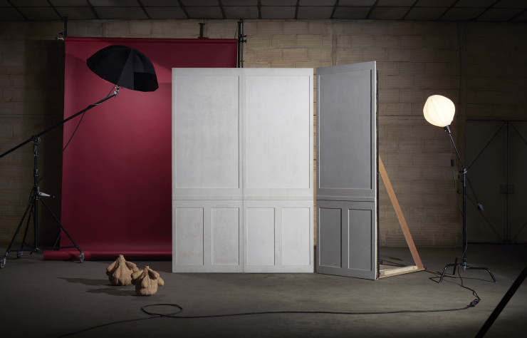 Matali Crasset, directrice artistique de Concrete LCDA de 2011 à 2015, a réalisé pour la marque la collection « Made in Haussmann » : des pans en béton qui évoquent les intérieurs d’appartements haussmanniens par la répétition d’une fausse menuiserie.