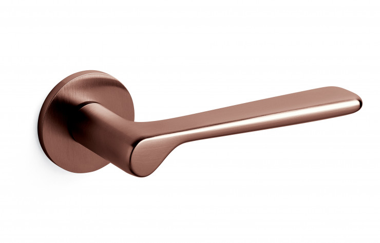 Poignée « Plume » de Piero Lissoni.