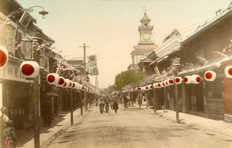 Avenue Benten-dori à Yokohama, vers 1890.