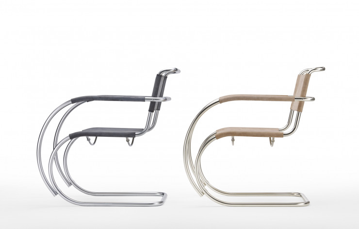 Le fauteuil « S 533 F », a été dessiné en 1927 par Ludwig Mies van der Rohe,