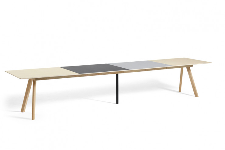 Table extensible « CPH30 » de Ronan et Erwan Bouroullec.