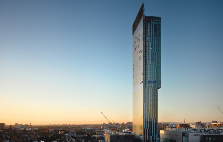 Manchester Beetham Tower (Hilton Tower) de SimpsonHaugh (2006).