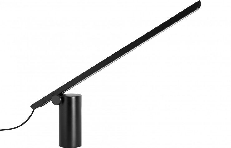 Lampe « Katana » de la collection « Chicago », disponible à partir du 15 octobre chez Habitat.