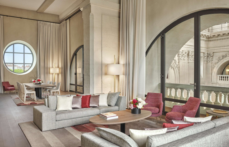 … se réserve une vue unique sur le cœur du Grand Hôtel-Dieu.