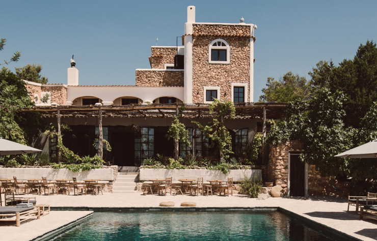 Située dans le centre d’Ibiza, La Granja est un farm hôtel de style ibérique mâtiné d’influences mauresques.