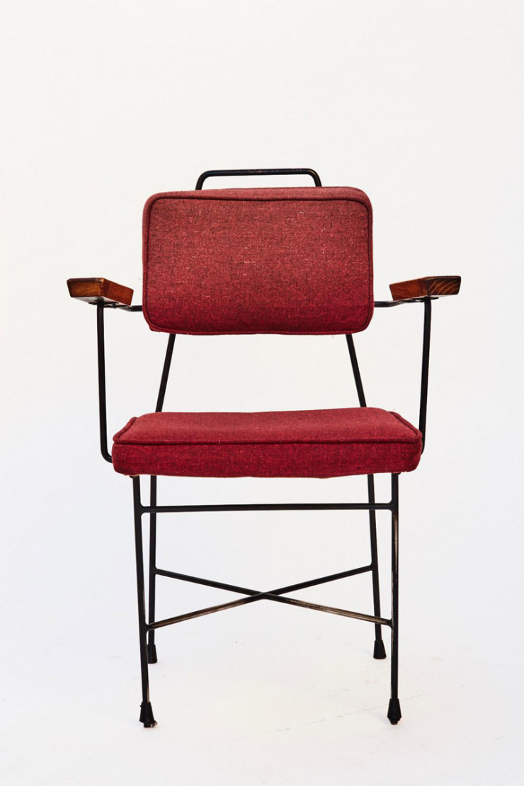 Fauteuil créé par Manuel Barbero pour Darro en 1958.