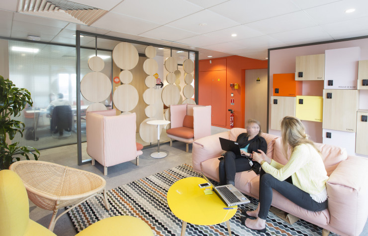 L’agence a travaillé sur une surface de 10 000 m2 pour accueillir 580 employés du groupe Danone.