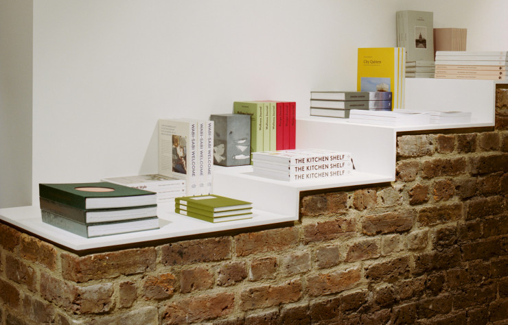La librairie propose une sélection pointue d’ouvrages d’art.