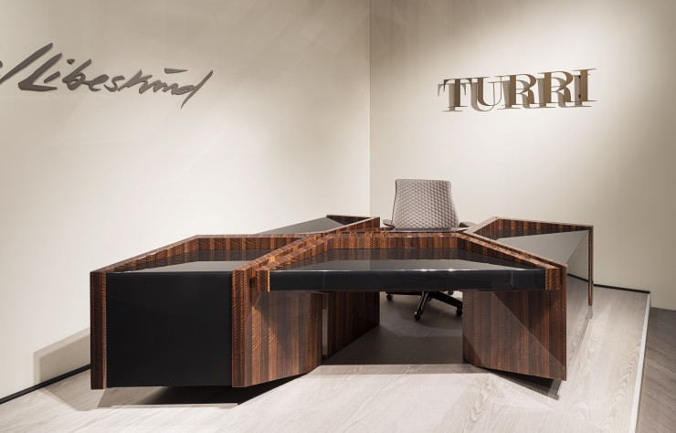 Bureau Edge de Daniel Libeskind (2019, Turri).