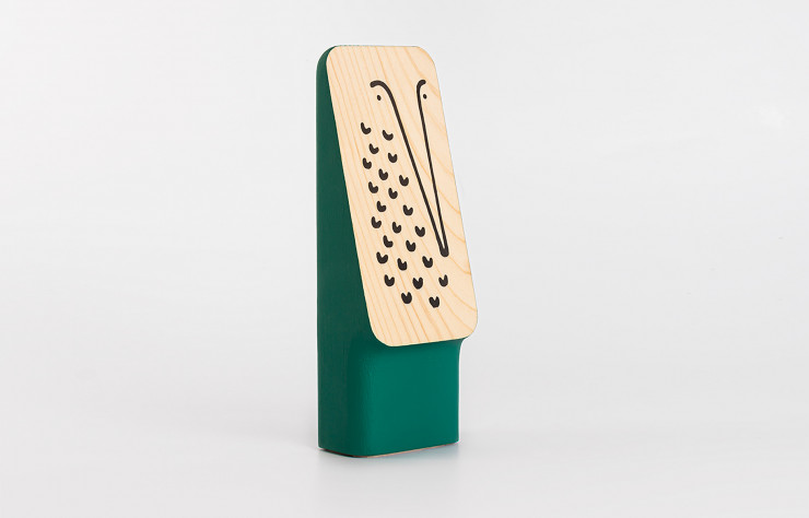 Statuettes « Smala », en version « vert pin ».