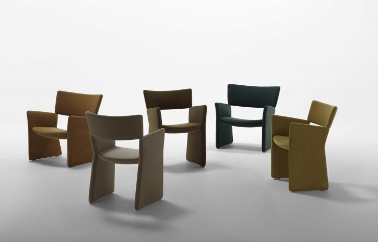 Le fauteuil Crown, un jeu d’équilibre complexe développé grâce à l’œil techno et innovant de Magnus Elebäck et Chris Martin.
