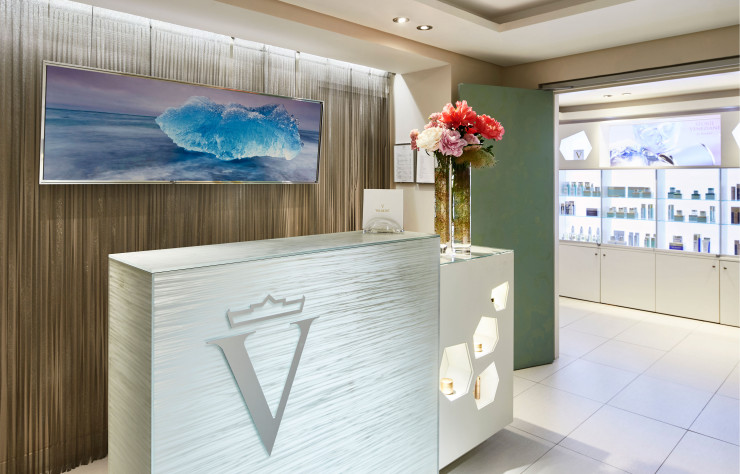 L’établissement propose des soins pour le visage, contour des yeux, des modelages avec les produits des Thermes Marins de Saint-Malo et autres.