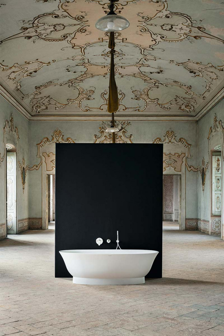 Baignoire de la collection « The New Classic », signée Marcel Wanders pour Laufen.