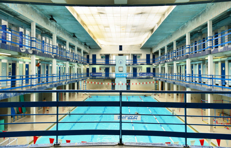 La piscine Leclerc, construite en 1937 sous l’impulsion de Charles Auray, premier maire socialiste (et hygiéniste) de la ville, et classée monument historique, doit être restaurée prochainement.